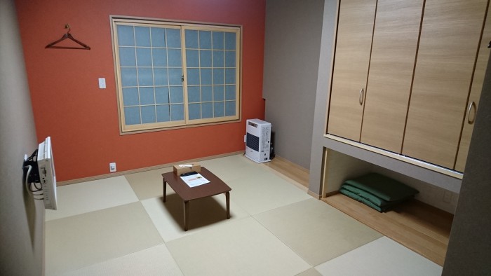 桜の間(和室6畳)